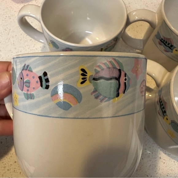 Vintage 1991 Vitromaster Sea Side Pattern Set of Four Coffee Mugs - Picture 9 of 14